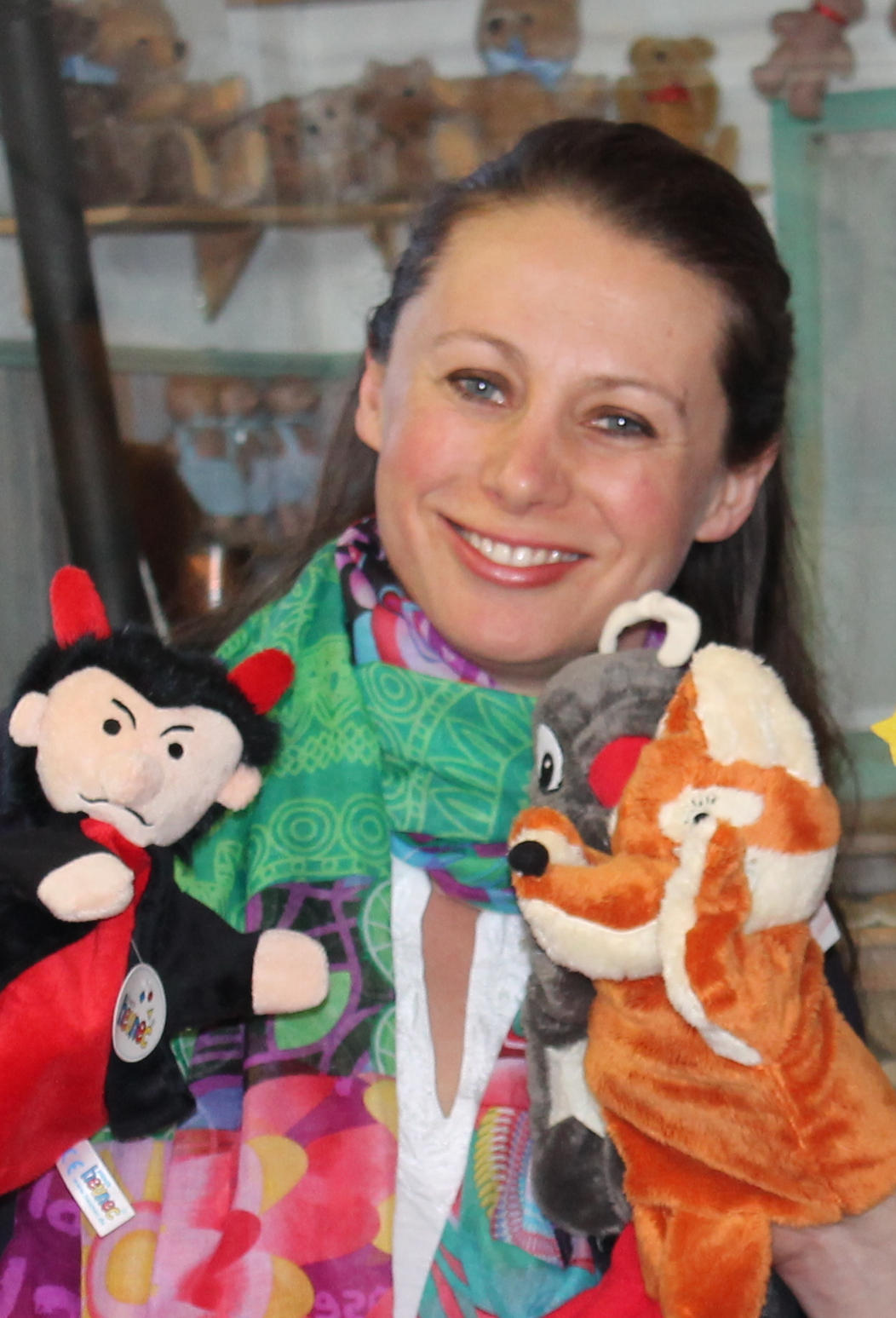 nicole strehl mit heunec handpuppen